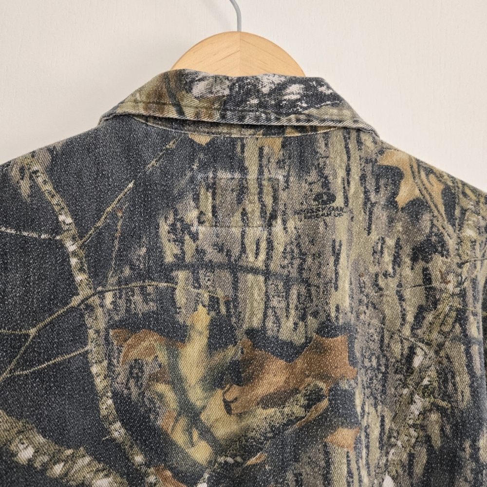Cabela's Camo Button Up Shirt Kids 12 - Picture 7 of 9